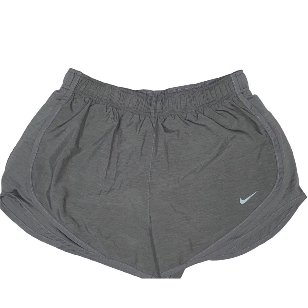 Ladies NiKE DriFit shorts MED